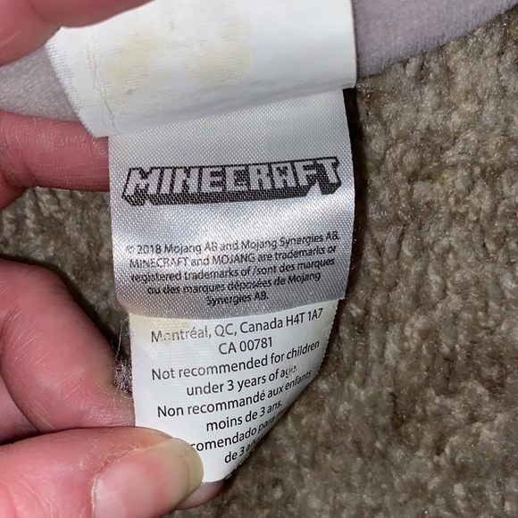 MINECRAFT Baby Wolf Plush 3D Pillow 16" - Picture 4 of 7